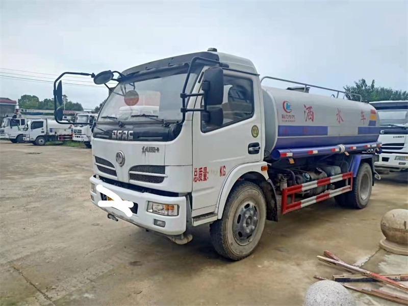 10方灑水車(chē) 二手10方程力灑水車(chē)18年10方灑水車(chē)
